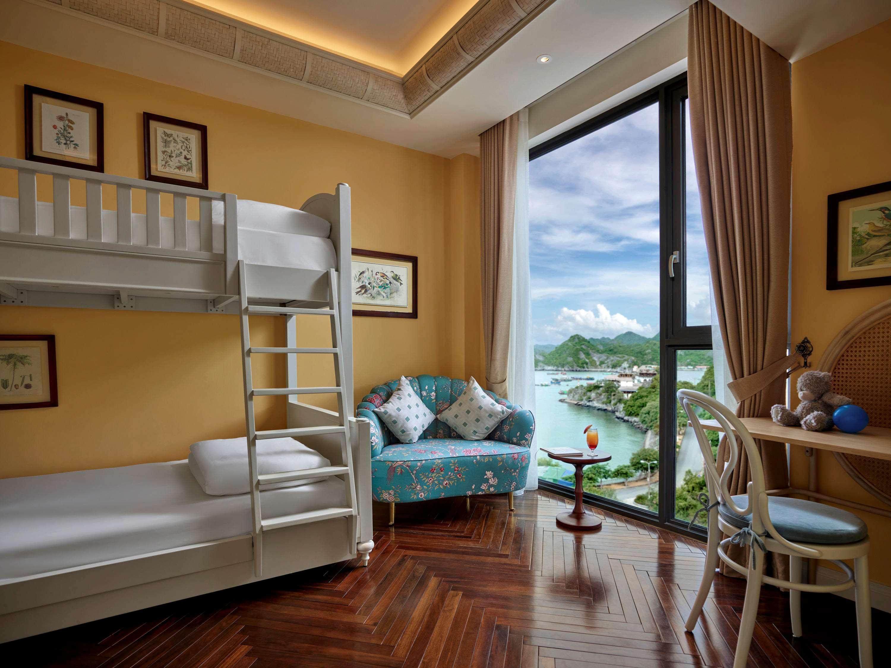 Hotel Perle D'Orient Cat Ba - Mgallery Chan Chau Luaran gambar A bedroom at The Repulse Bay