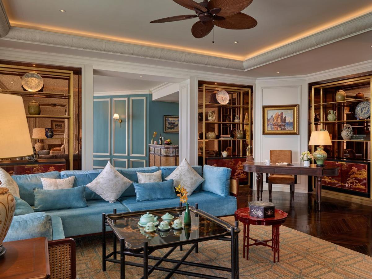 Hotel Perle D'Orient Cat Ba - Mgallery Chan Chau Luaran gambar The living room of a suite at the Mandarin Oriental, Bangkok