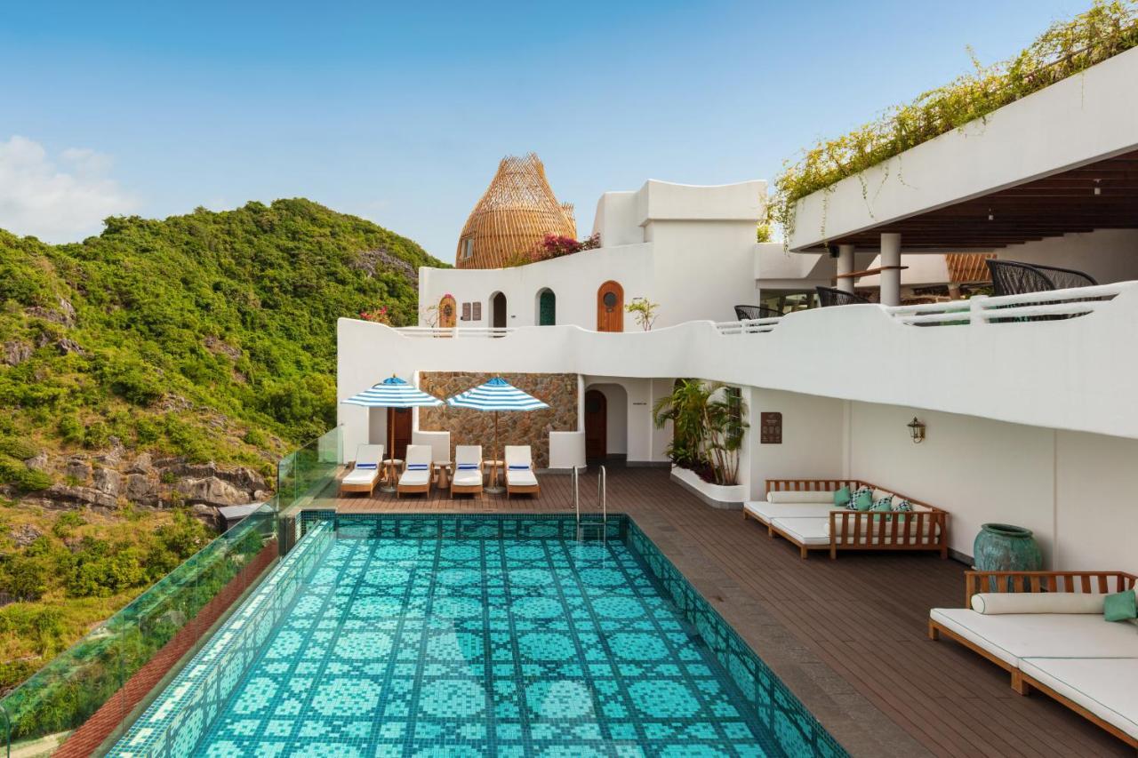 Hotel Perle D'Orient Cat Ba - Mgallery Chan Chau Luaran gambar The pool at the hotel